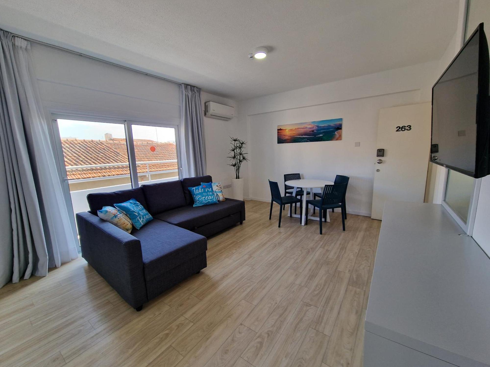 Kitieos Apts 100m From Finikoudes Larnaka