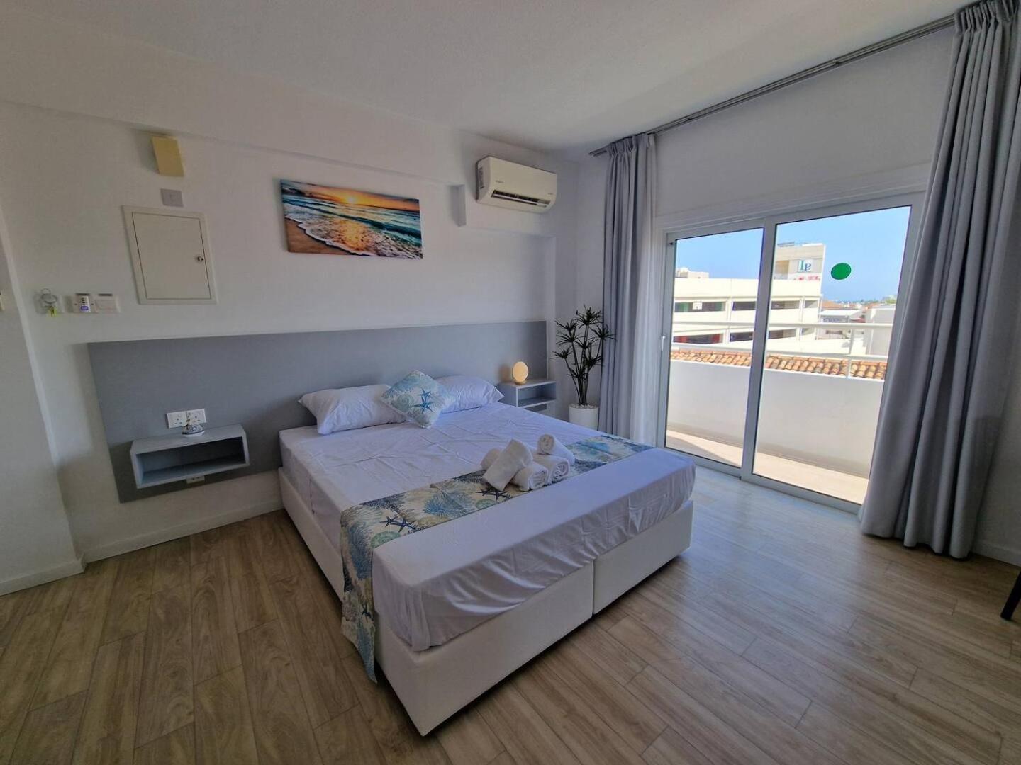 Apartament Kitieos Apts 100m From Finikoudes Larnaca