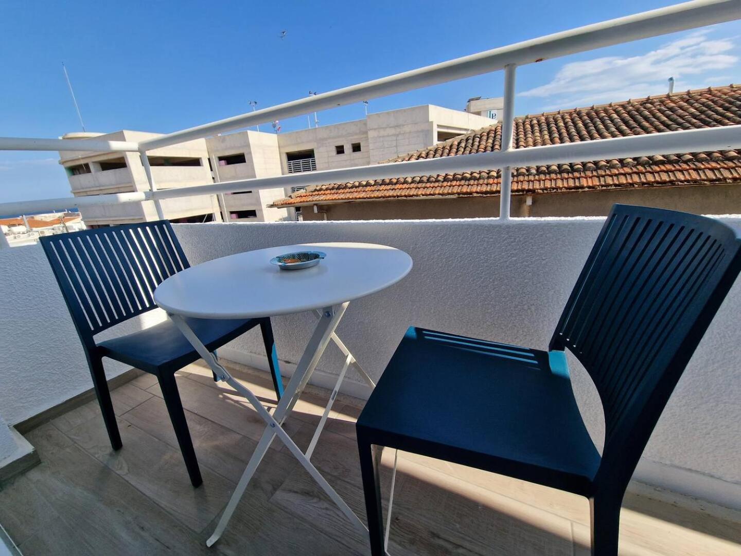 Kitieos Apts 100m From Finikoudes Apartment Larnaka