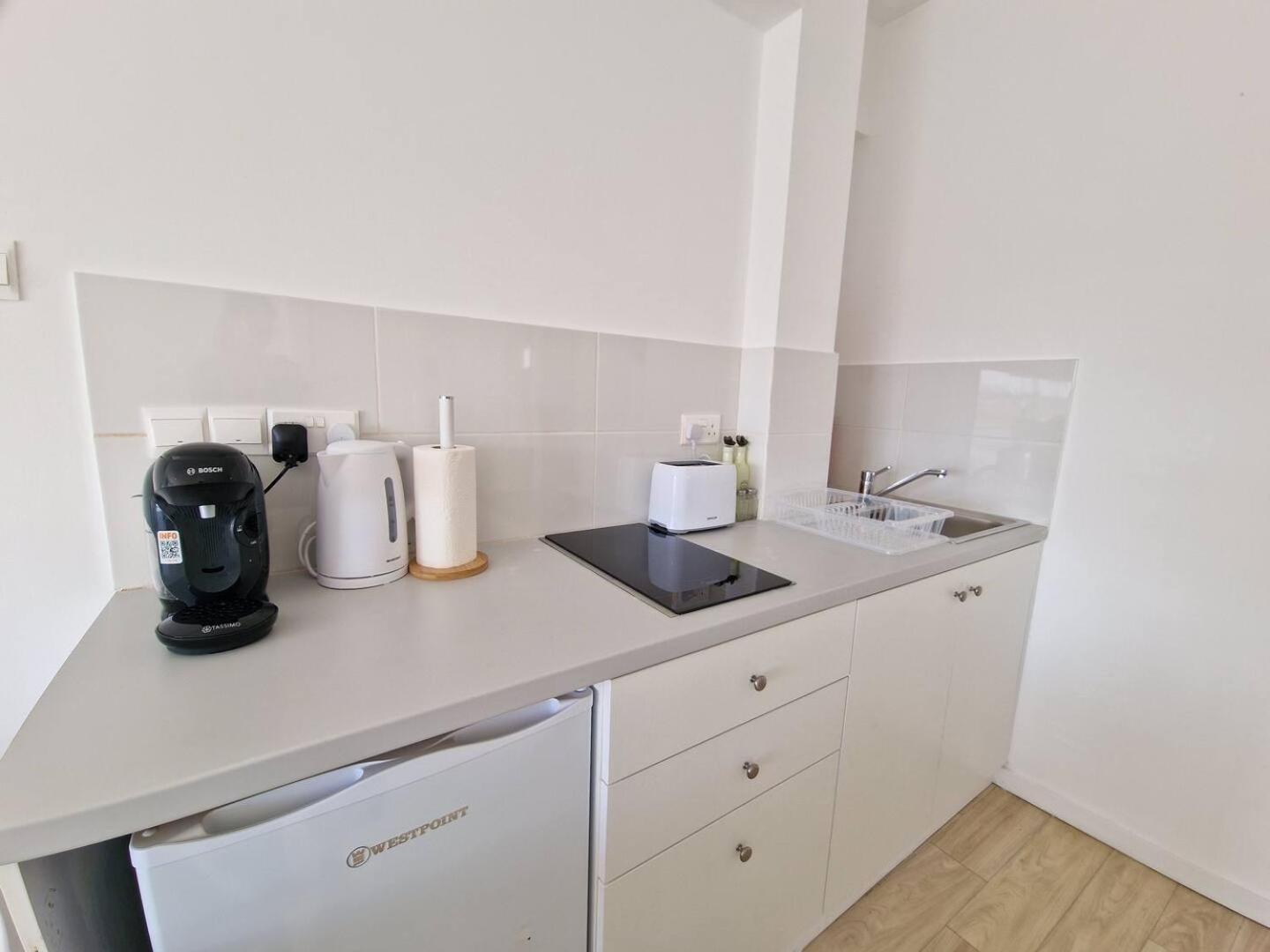 Kitieos Apts 100m From Finikoudes Apartament *